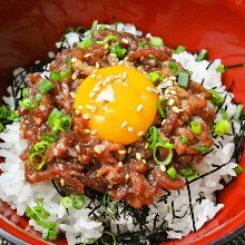 Beef yukhoe bowl