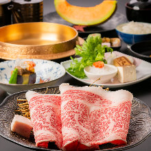 5,500 JPY Course (8 Items) 5,500 JPY Course (8 Items)