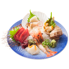 Assorted sashimi