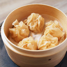 Steamed crab dumplings