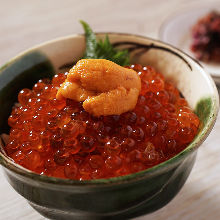 Salmon roe rice bowl