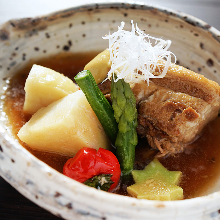 Simmered pork belly