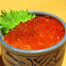 Salmon roe rice bowl