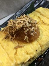 Japanese-style rolled omelet