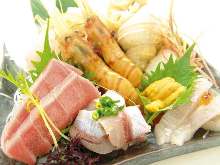 Assorted sashimi