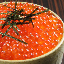 Salmon roe rice bowl