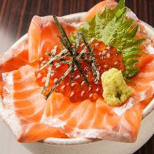 "Oyako" salmon roe and Japanese salmon rice bowl