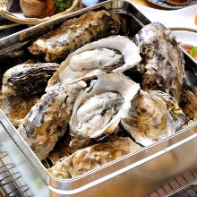 Unsalted grilled oyster