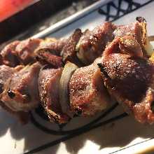 Grilled gizzard skewer