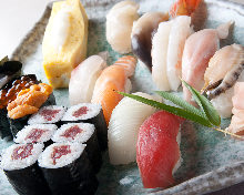 Assorted nigiri sushi, 13 kinds