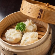 Steamed crab dumplings