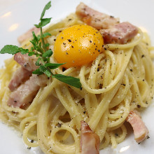 Soy sauce carbonara