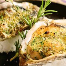 Oysters grilled with bourguignon butter