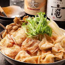 Chicken and boiled gyoza mizutaki hotpot