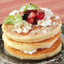 Fruits pancakes