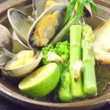 Manila clams steamed with sake