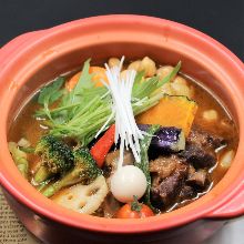 Simmered pork belly soup curry