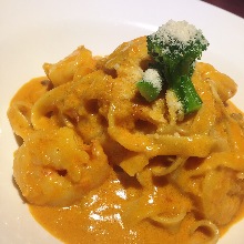 Tomato cream sauce pasta with shrimp