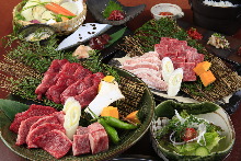 8,640 JPY Course (16 Items)