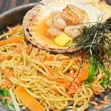 Seafood yakisoba with salt