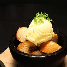 Toast with honey