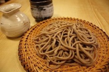 Buckwheat noodles served on a bamboo strainer