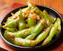 Garlic green soybeans