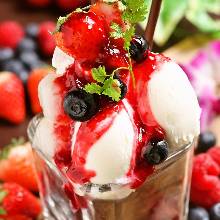 Strawberry parfait