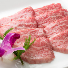 Marbled meat yakiniku