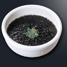 Laver seaweed soup