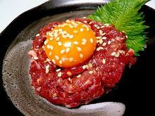 Horse meat tartare