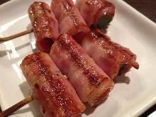 Bacon wrapped asparagus skewer