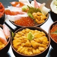 Sea urchin rice bowl