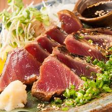 Seared skipjack tuna