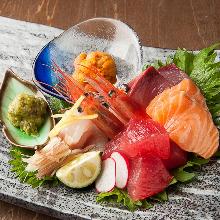 Assorted sashimi