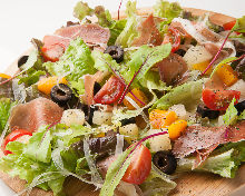 Raw ham salad