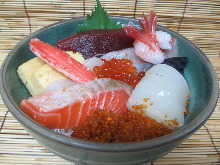 Seafood rice bowl