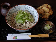 Burdock tempura buckwheat noodles