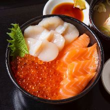 scallops, salmon, and salmon roe bowl