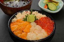 Seafood rice bowl