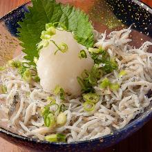 Whitebait with grated daikon