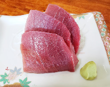 Tuna sashimi