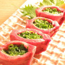 Negi tan shio (salted tongue with green onions)