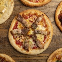 Cheese and bacon pizza