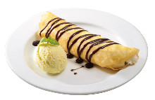 Chocolate and vanilla ice cream crepe