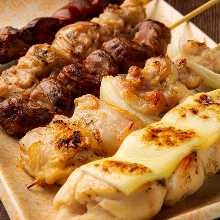 Grilled chicken skewer (Salt, sauce, spices)