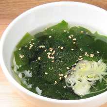 Wakame seaweed soup