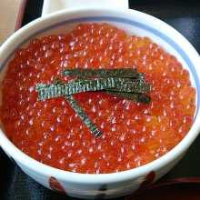Salmon roe rice bowl