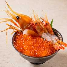 Rice bowl with  salmon roe and shrimp