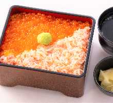 Crab and salmon roe rice bowl